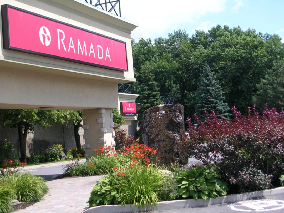 Ramada Inn Cornwall