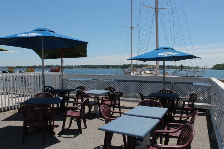 Nautica Grill and Wine